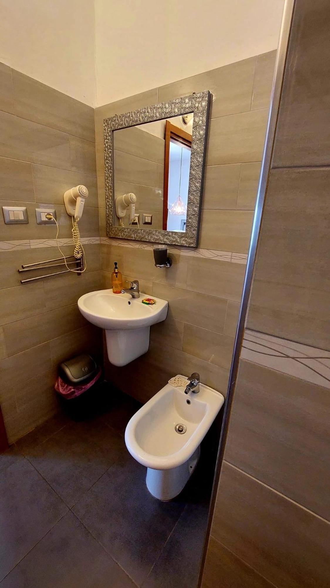 Il Mirto E La Rosa Bed & Breakfast Arenella  Ngoại thất bức ảnh