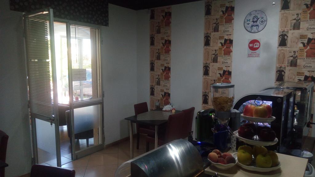Il Mirto E La Rosa Bed & Breakfast Arenella  Ngoại thất bức ảnh