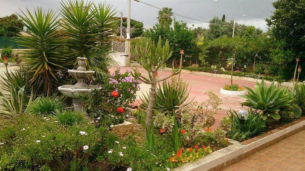 Il Mirto E La Rosa Bed & Breakfast Arenella  Ngoại thất bức ảnh